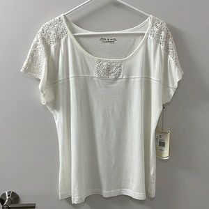 NWT Cap sleeve blouse with knit detail